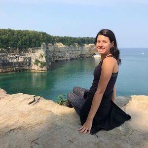 Meet your Posher, Ashley